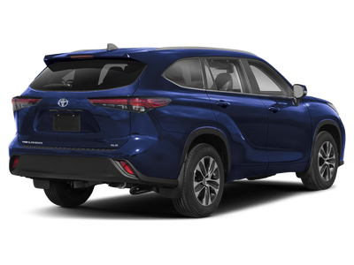 2023 Toyota Highlander XLE Sport Utility 4D