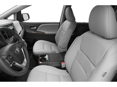 2015 Toyota Sienna XLE Minivan 4D