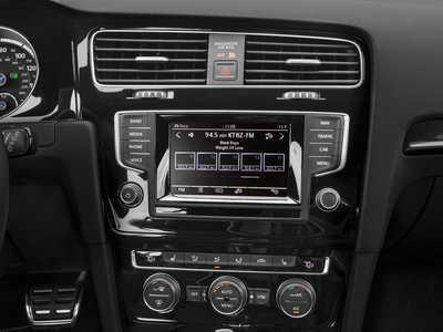 2016 Volkswagen Golf R Hatchback Sedan 4D