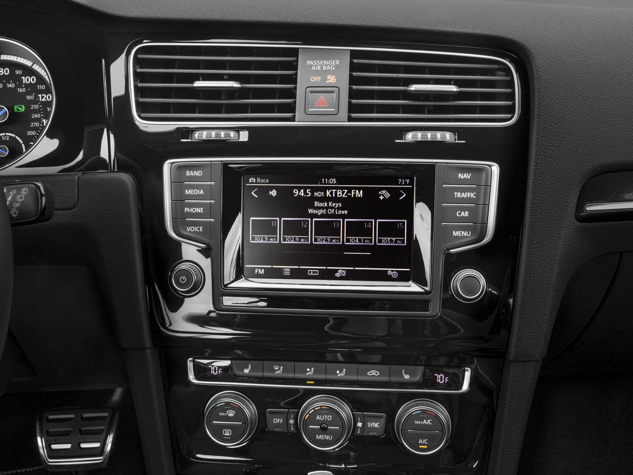 2016 Volkswagen Golf R Hatchback Sedan 4D