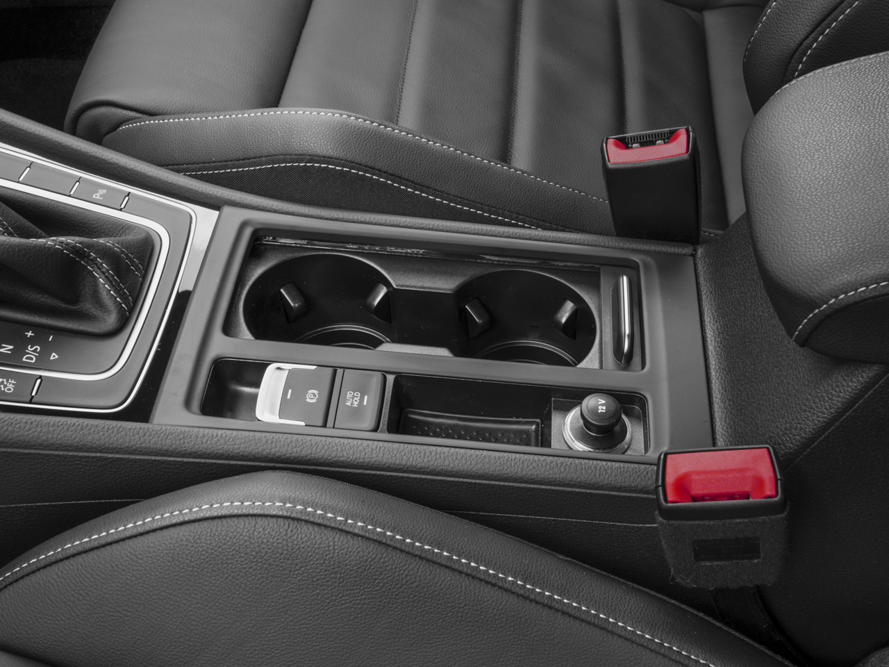 2016 Volkswagen Golf R Hatchback Sedan 4D