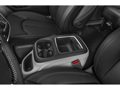 2023 Chrysler Pacifica Touring L Van 4D