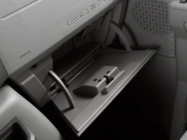 2012 Ford E150 Passenger XL Van 3D