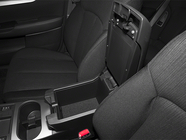 2013 Subaru Outback 2.5i Premium Wagon 4D