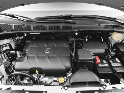 2017 Toyota Sienna XLE Premium Minivan 4D