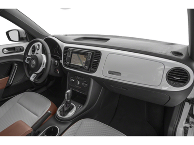 2017 Volkswagen Beetle 1.8T Classic Hatchback 2D