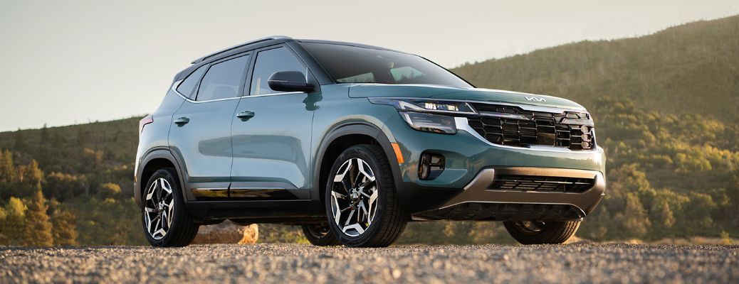 Front Quarter View of the 2024 Kia Seltos