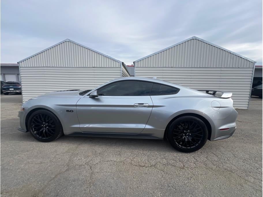 2022 Ford Mustang GT Premium Coupe 2D