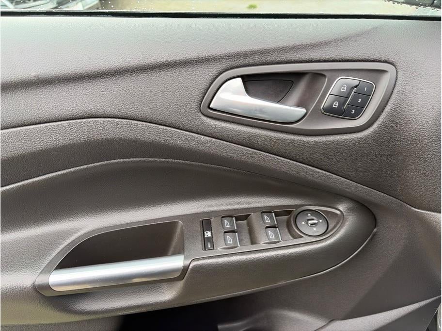 2014 Ford Escape Titanium Sport Utility 4D