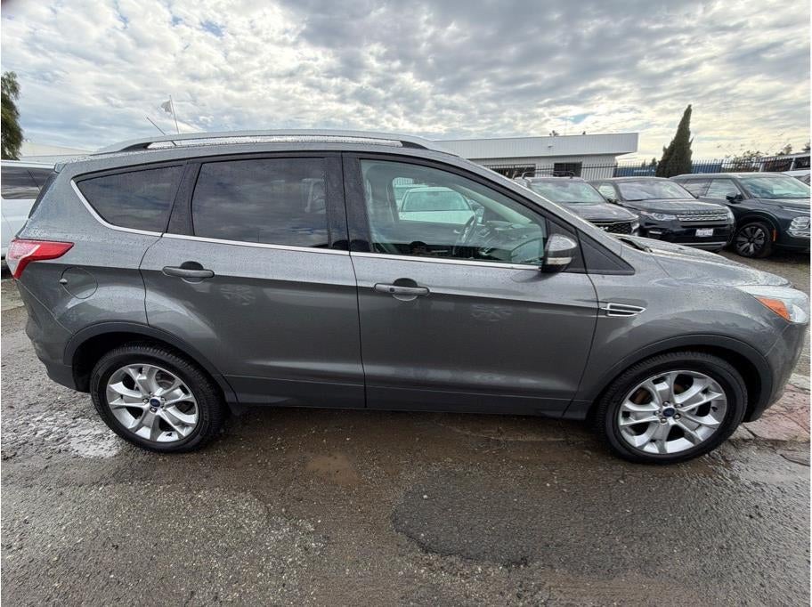 2014 Ford Escape Titanium Sport Utility 4D