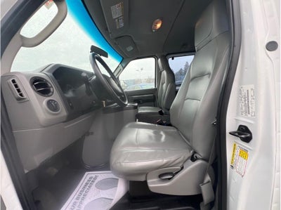 2012 Ford E150 Passenger XL Van 3D