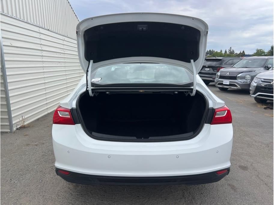 2024 Chevrolet Malibu 1LT Sedan 4D