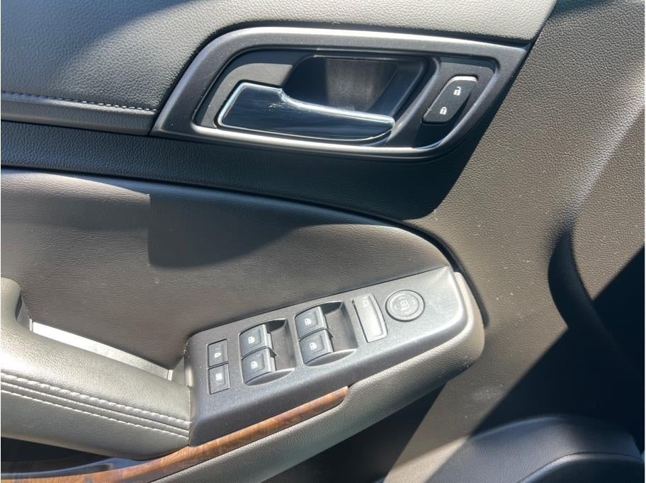 2018 Chevrolet Tahoe LS Sport Utility 4D