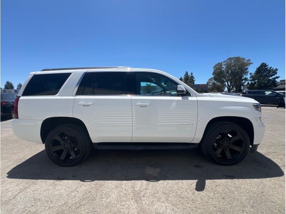 2018 Chevrolet Tahoe LS Sport Utility 4D