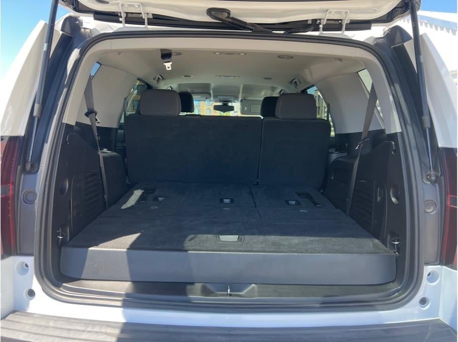 2018 Chevrolet Tahoe LS Sport Utility 4D