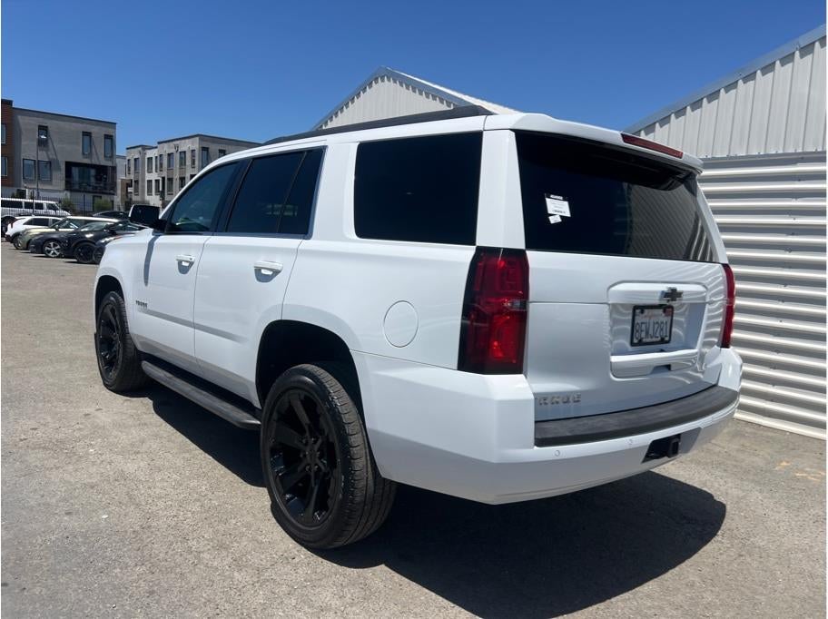 2018 Chevrolet Tahoe LS Sport Utility 4D