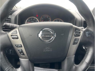 2013 Nissan Titan Crew Cab SV Pickup 4D 5 1/2 ft