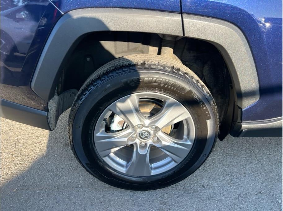 2024 Toyota RAV4 XLE Sport Utility 4D