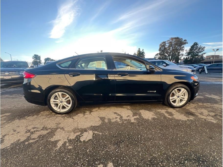 2018 Ford Fusion S Hybrid Sedan 4D