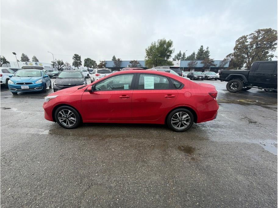 2023 Kia Forte LXS Sedan 4D