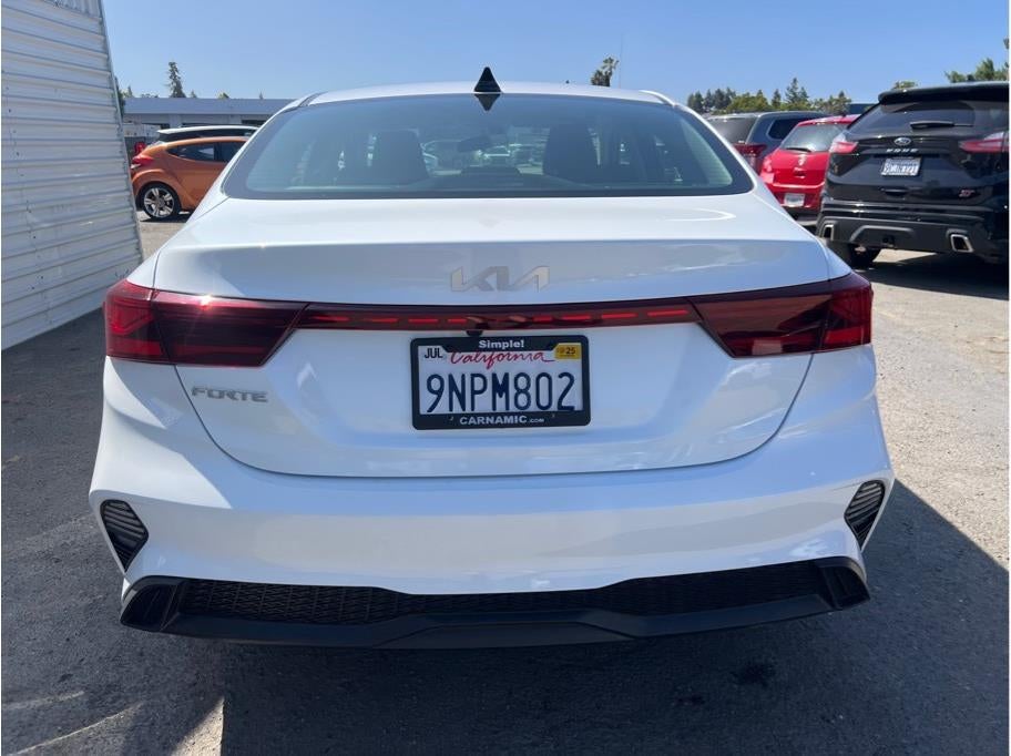 2024 Kia Forte LXS Sedan 4D