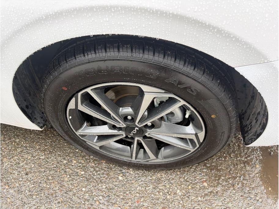 2023 Kia Forte LXS Sedan 4D