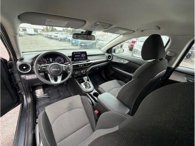 2022 Kia Forte LXS Sedan 4D