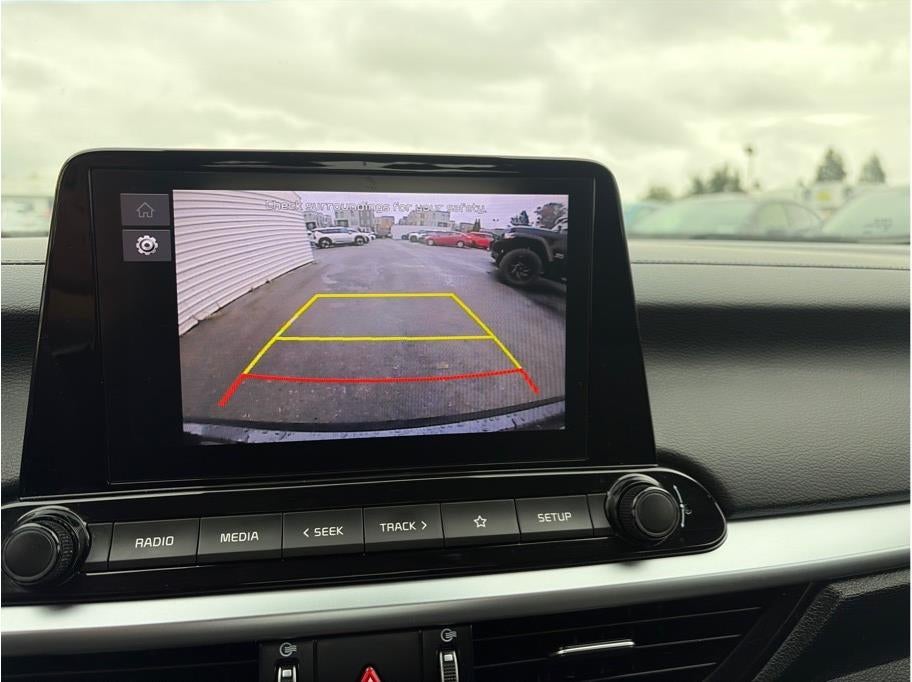 2022 Kia Forte LXS Sedan 4D