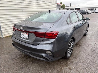 2022 Kia Forte LXS Sedan 4D