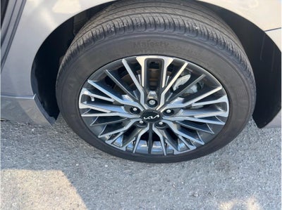 2024 Kia Forte GT-Line Sedan 4D