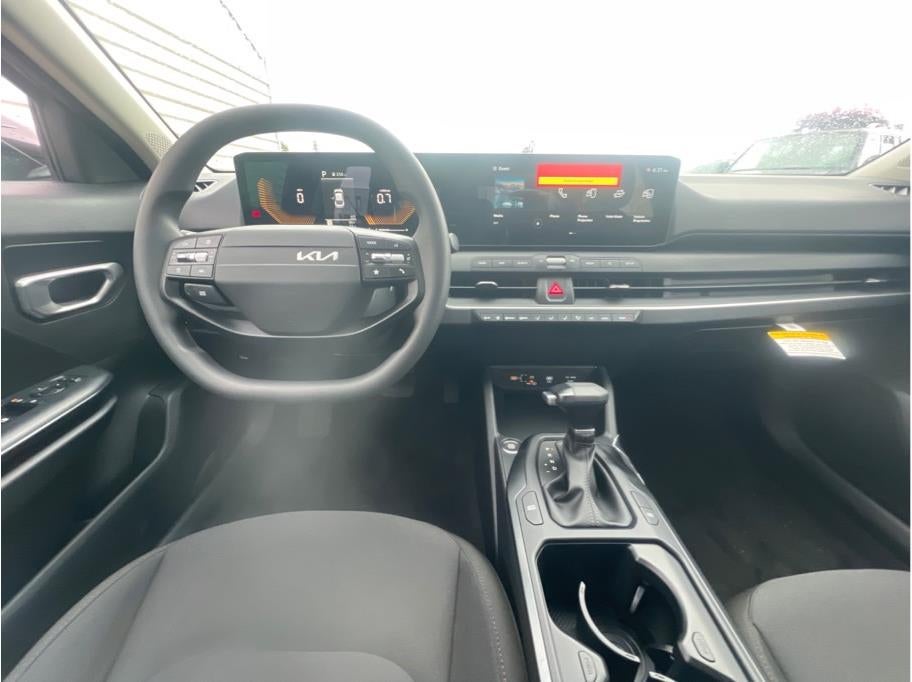 2026 Kia K4 LX Sedan 4D