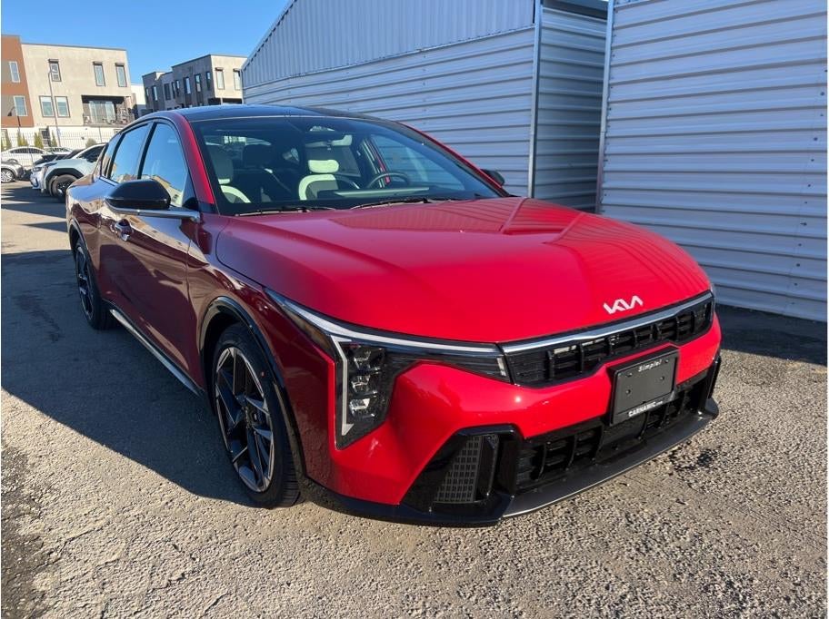 2025 Kia K4 GT-Line