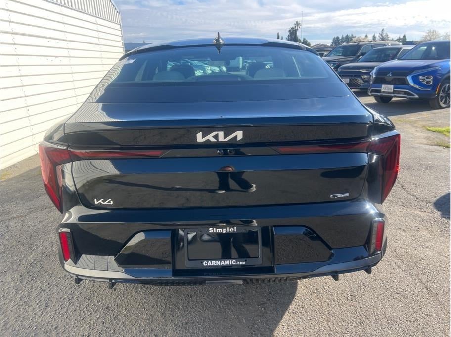 2026 Kia K4 GT-Line