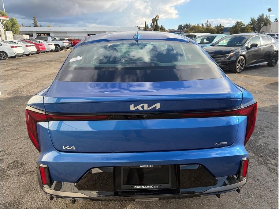 2025 Kia K4 GT-Line