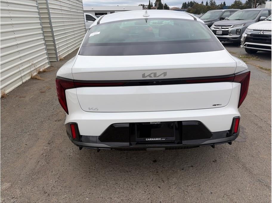 2025 Kia K4 GT-Line