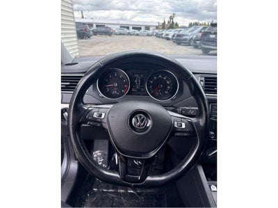 2017 Volkswagen Jetta 1.4T SE Sedan 4D