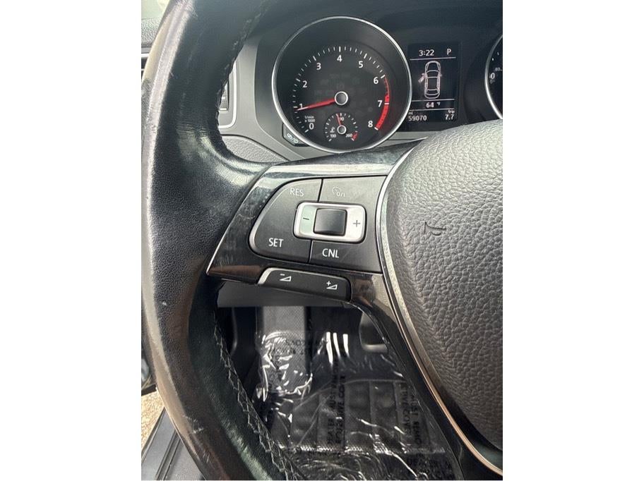 2017 Volkswagen Jetta 1.4T SE Sedan 4D