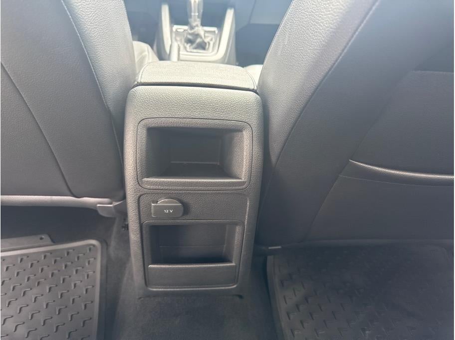 2017 Volkswagen Jetta 1.4T SE Sedan 4D