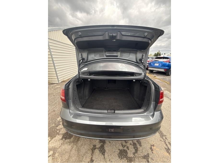 2017 Volkswagen Jetta 1.4T SE Sedan 4D