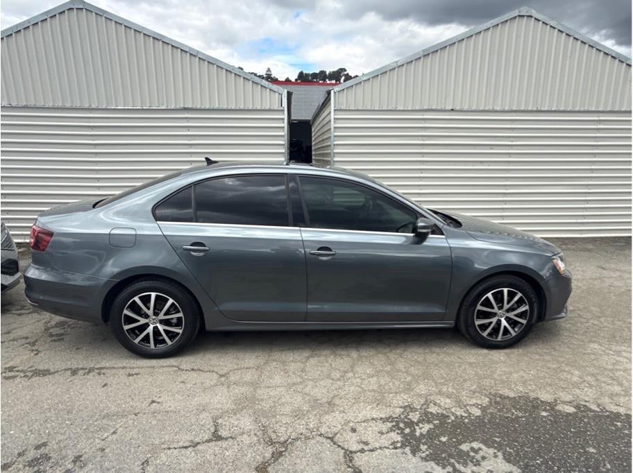 2017 Volkswagen Jetta 1.4T SE Sedan 4D
