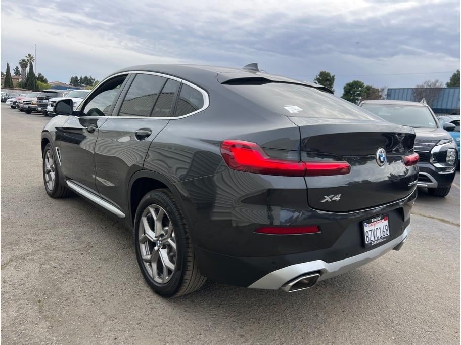 2022 BMW X4 xDrive30i Sport Utility 4D