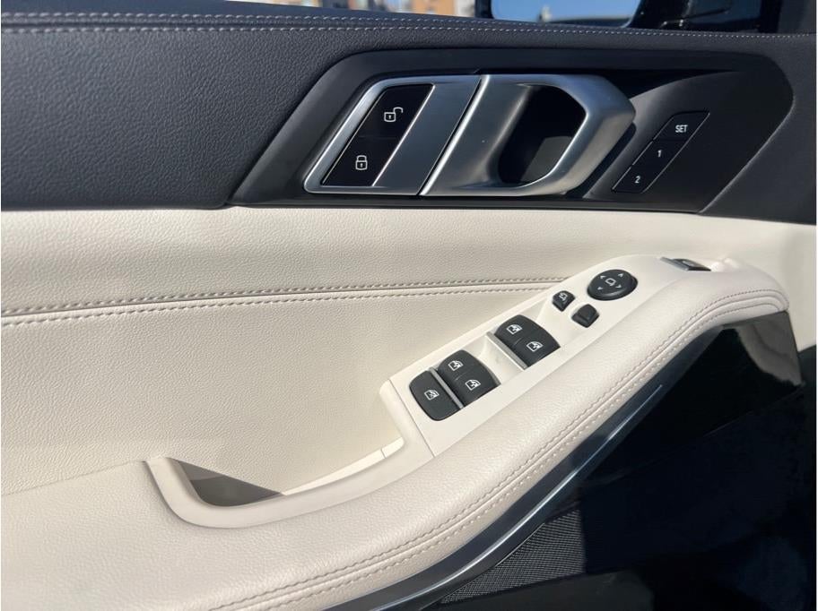 2022 BMW X5 xDrive40i Sport Utility 4D