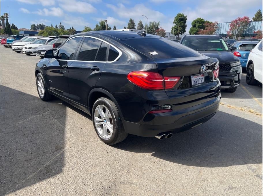 2016 BMW X4 xDrive28i Sport Utility 4D