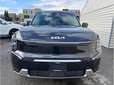 2026 Kia EV9 Light Long Range