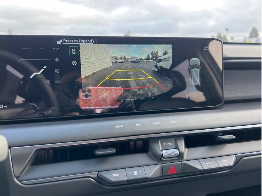 2026 Kia EV9 Light Long Range