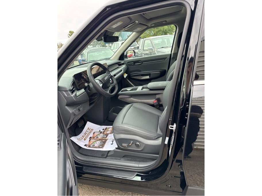 2026 Kia EV9 Light Long Range