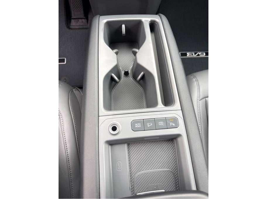 2026 Kia EV9 Light Long Range