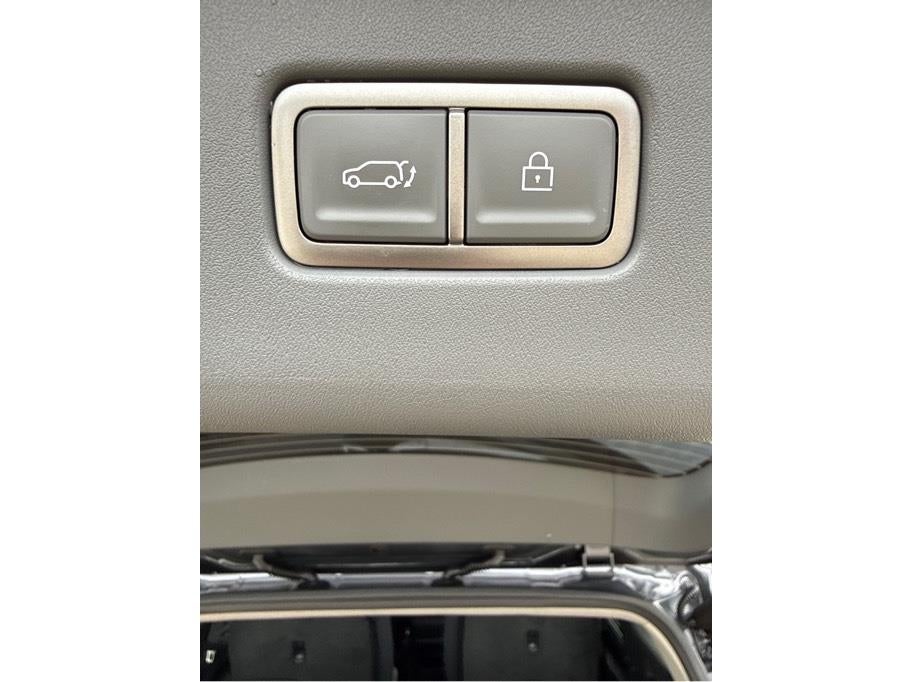 2026 Kia EV9 Light Long Range