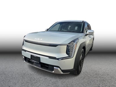 2026 Kia EV9 Light Long Range