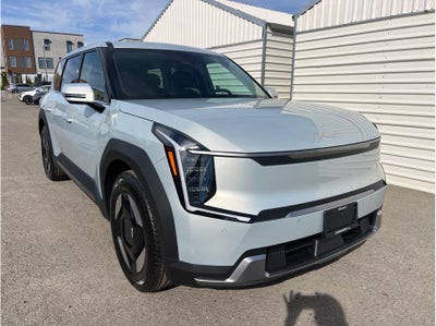 2026 Kia EV9 Light Long Range